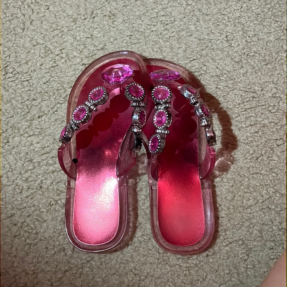 HOT PINK STUDDED KIDS FLIP FLOPS CUTEE!!